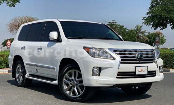 Sayi Imported Lexus LX White Mota in Import - Dubai a Ashanti Sayi Imported Lexus LX White Mota in Import - Dubai a Ashanti