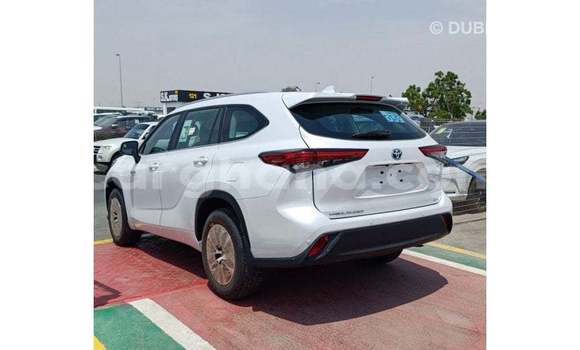 Buy Import Toyota Highlander White Car in Import - Dubai in Ashanti Buy Import Toyota Highlander White Car in Import - Dubai in Ashanti