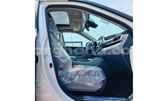 Buy Import Toyota Highlander White Car in Import - Dubai in Ashanti Buy Import Toyota Highlander White Car in Import - Dubai in Ashanti