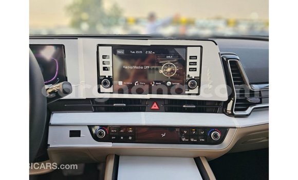 Buy Import Kia Sportage Green Car in Import - Dubai in Ashanti Buy Import Kia Sportage Green Car in Import - Dubai in Ashanti