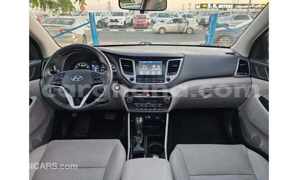 Sayi Imported Hyundai Tucson White Mota in Import - Dubai a Ashanti Sayi Imported Hyundai Tucson White Mota in Import - Dubai a Ashanti