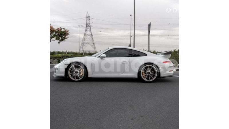 Big with watermark porsche 911 gt3 ashanti import dubai 55610