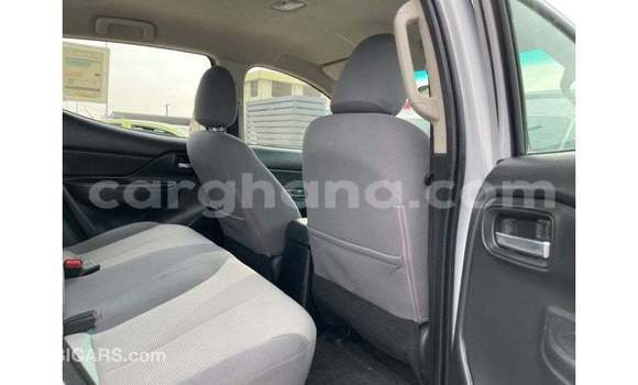 Ra Imported Mitsubishi L200 funfun Ọkọ̀ in Import - Dubai ni Ashanti Ra Imported Mitsubishi L200 funfun Ọkọ̀ in Import - Dubai ni Ashanti