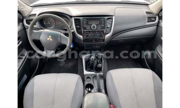 Ra Imported Mitsubishi L200 funfun Ọkọ̀ in Import - Dubai ni Ashanti Ra Imported Mitsubishi L200 funfun Ọkọ̀ in Import - Dubai ni Ashanti