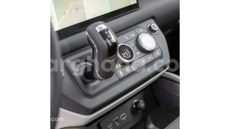 Big with watermark land rover defender ashanti import dubai 55620