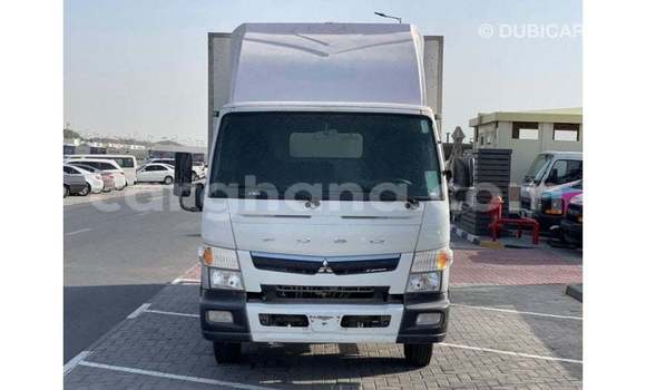 Ra Imported Mitsubishi Carisma funfun Ọkọ̀ in Import - Dubai ni Ashanti Ra Imported Mitsubishi Carisma funfun Ọkọ̀ in Import - Dubai ni Ashanti