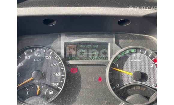 Ra Imported Mitsubishi Carisma funfun Ọkọ̀ in Import - Dubai ni Ashanti Ra Imported Mitsubishi Carisma funfun Ọkọ̀ in Import - Dubai ni Ashanti