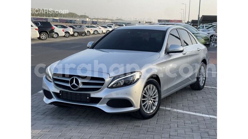 Big with watermark mercedes benz a200 ashanti import dubai 55626