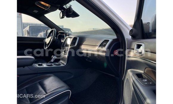 Buy Import Jeep Grand Cherokee White Car in Import - Dubai in Ashanti Buy Import Jeep Grand Cherokee White Car in Import - Dubai in Ashanti