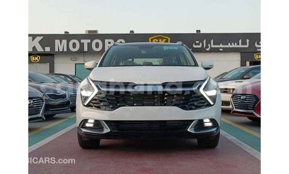Buy Import Kia Sportage White Car in Import - Dubai in Ashanti Buy Import Kia Sportage White Car in Import - Dubai in Ashanti