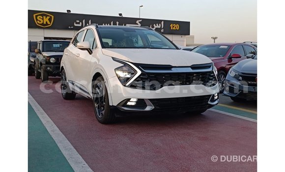 Buy Import Kia Sportage White Car in Import - Dubai in Ashanti Buy Import Kia Sportage White Car in Import - Dubai in Ashanti