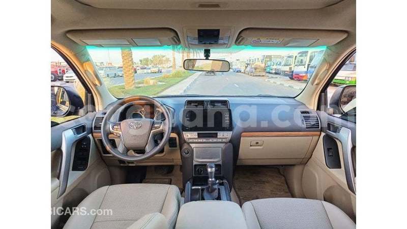 Big with watermark toyota prado ashanti import dubai 55645