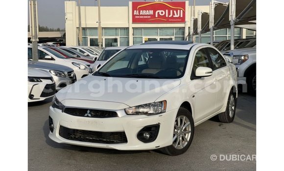 Ra Imported Mitsubishi Lancer funfun Ọkọ̀ in Import - Dubai ni Ashanti Ra Imported Mitsubishi Lancer funfun Ọkọ̀ in Import - Dubai ni Ashanti