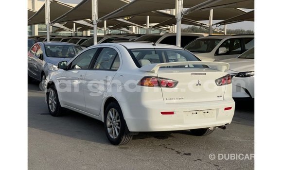 Ra Imported Mitsubishi Lancer funfun Ọkọ̀ in Import - Dubai ni Ashanti Ra Imported Mitsubishi Lancer funfun Ọkọ̀ in Import - Dubai ni Ashanti