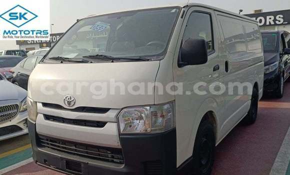 Ra Imported Toyota IST funfun Ọkọ̀ in Import - Dubai ni Ashanti Ra Imported Toyota IST funfun Ọkọ̀ in Import - Dubai ni Ashanti