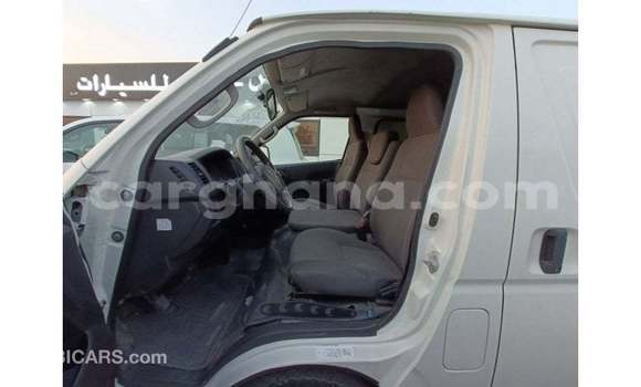 Ra Imported Toyota IST funfun Ọkọ̀ in Import - Dubai ni Ashanti Ra Imported Toyota IST funfun Ọkọ̀ in Import - Dubai ni Ashanti