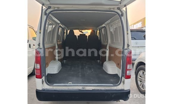 Ra Imported Toyota IST funfun Ọkọ̀ in Import - Dubai ni Ashanti Ra Imported Toyota IST funfun Ọkọ̀ in Import - Dubai ni Ashanti