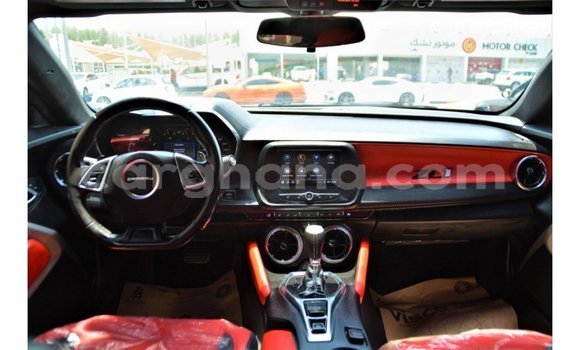 Sayi Imported Chevrolet Camaro White Mota in Import - Dubai a Ashanti Sayi Imported Chevrolet Camaro White Mota in Import - Dubai a Ashanti