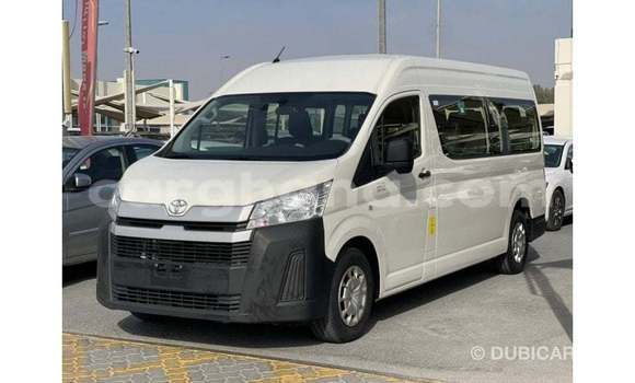 Ra Imported Toyota Hiace funfun Ọkọ̀ in Import - Dubai ni Ashanti Ra Imported Toyota Hiace funfun Ọkọ̀ in Import - Dubai ni Ashanti