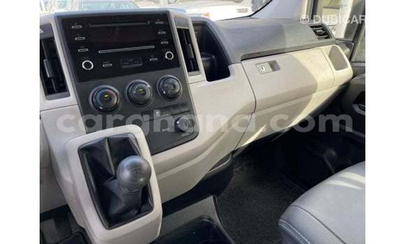 Ra Imported Toyota Hiace funfun Ọkọ̀ in Import - Dubai ni Ashanti Ra Imported Toyota Hiace funfun Ọkọ̀ in Import - Dubai ni Ashanti