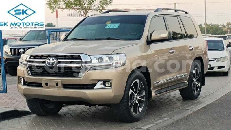 Big with watermark toyota land cruiser ashanti import dubai 55674