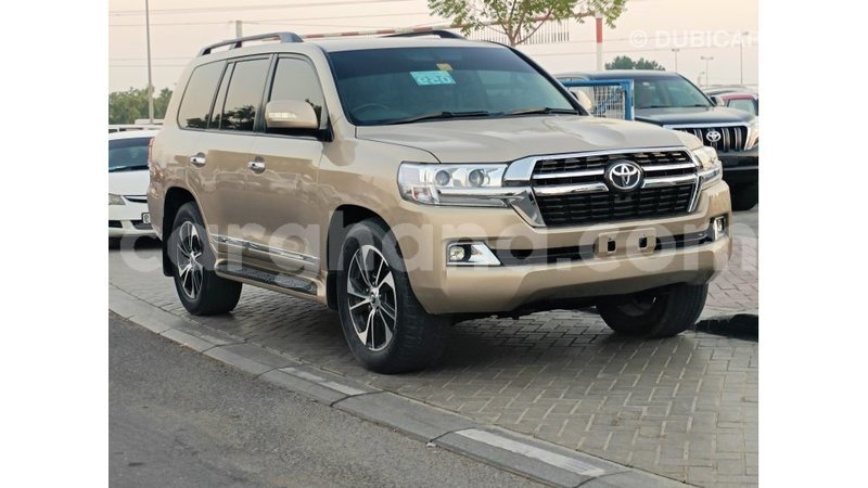 Big with watermark toyota land cruiser ashanti import dubai 55674