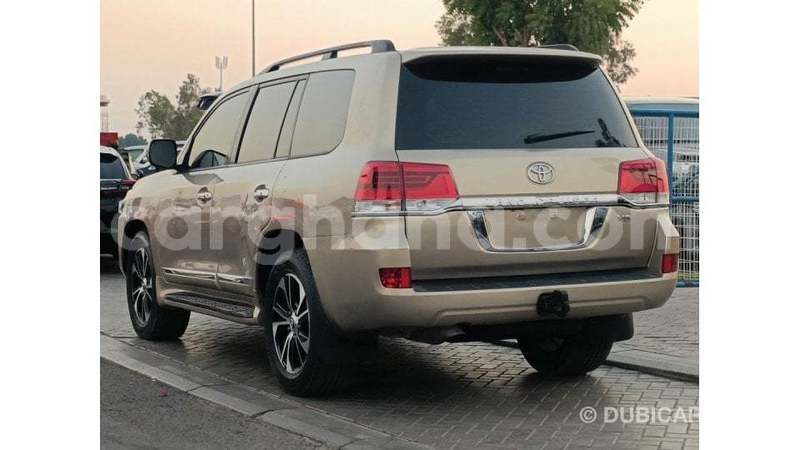 Big with watermark toyota land cruiser ashanti import dubai 55674