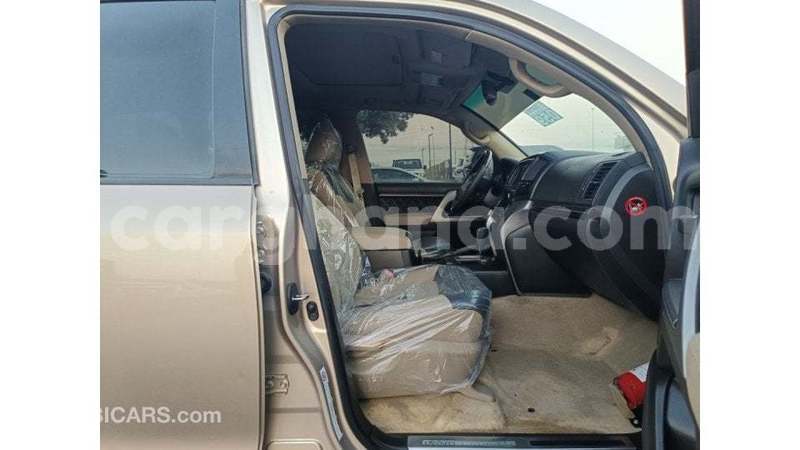 Big with watermark toyota land cruiser ashanti import dubai 55674