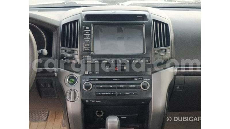 Big with watermark toyota land cruiser ashanti import dubai 55674