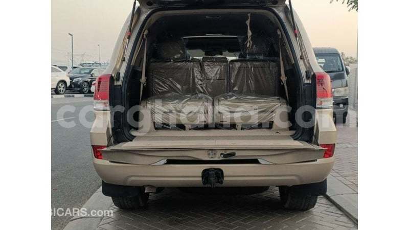 Big with watermark toyota land cruiser ashanti import dubai 55674