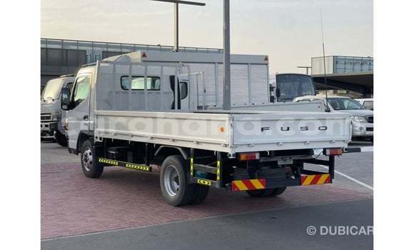 Ra Imported Mitsubishi Carisma funfun Ọkọ̀ in Import - Dubai ni Ashanti Ra Imported Mitsubishi Carisma funfun Ọkọ̀ in Import - Dubai ni Ashanti