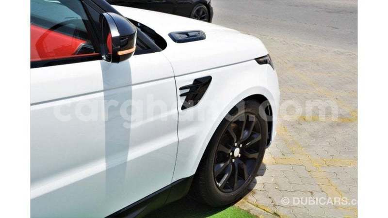 Big with watermark land rover range rover ashanti import dubai 55682