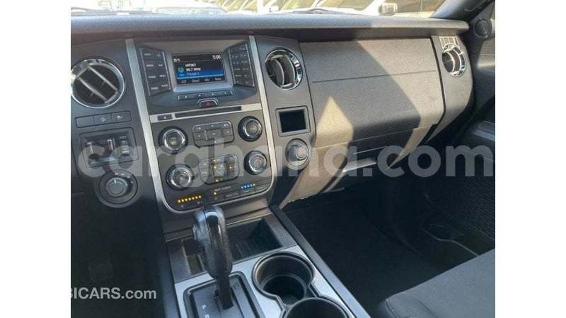 Big with watermark ford expedition ashanti import dubai 55684