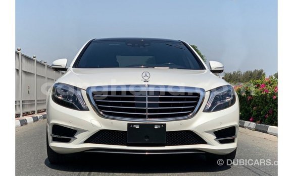 Sayi Imported Mercedes-Benz A200 White Mota in Import - Dubai a Ashanti Sayi Imported Mercedes-Benz A200 White Mota in Import - Dubai a Ashanti