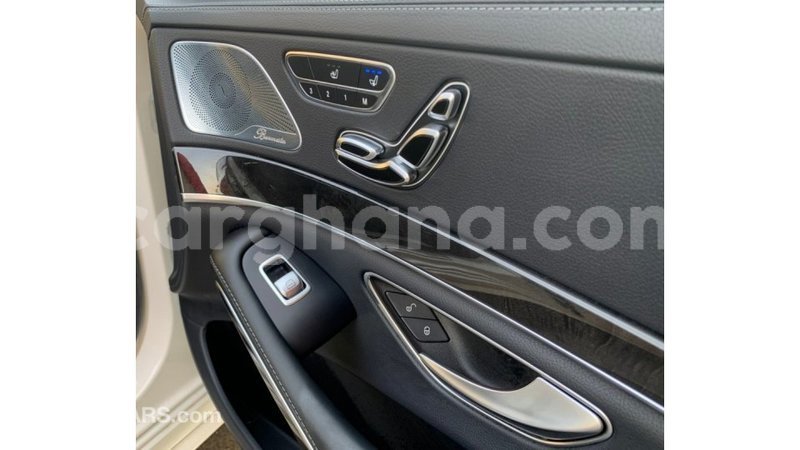 Big with watermark mercedes benz a200 ashanti import dubai 55694