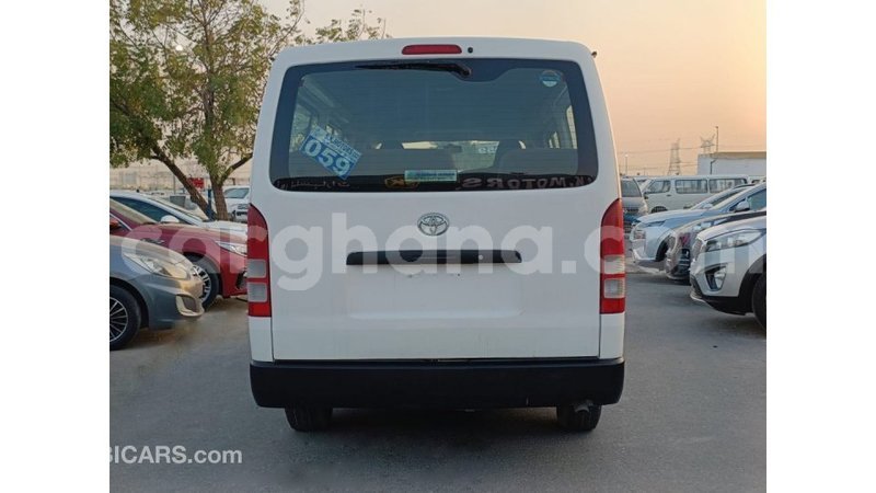 Big with watermark toyota hiace ashanti import dubai 55700