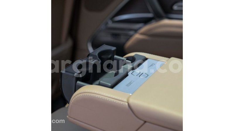 Big with watermark land rover range rover ashanti import dubai 55704