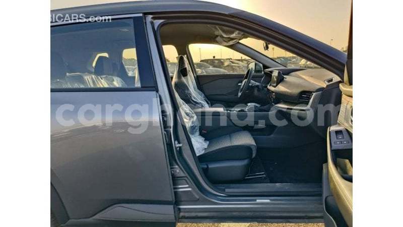 Big with watermark nissan evalia ashanti import dubai 55706