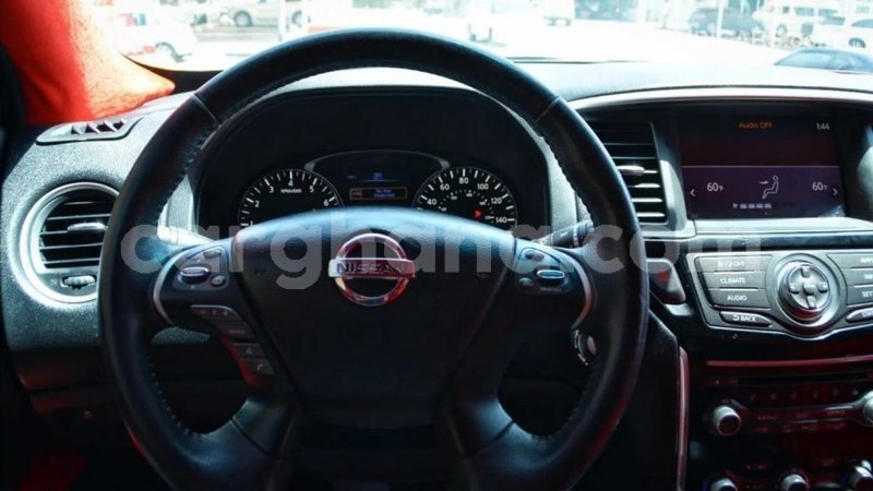 Big with watermark nissan pathfinder ashanti import dubai 55711