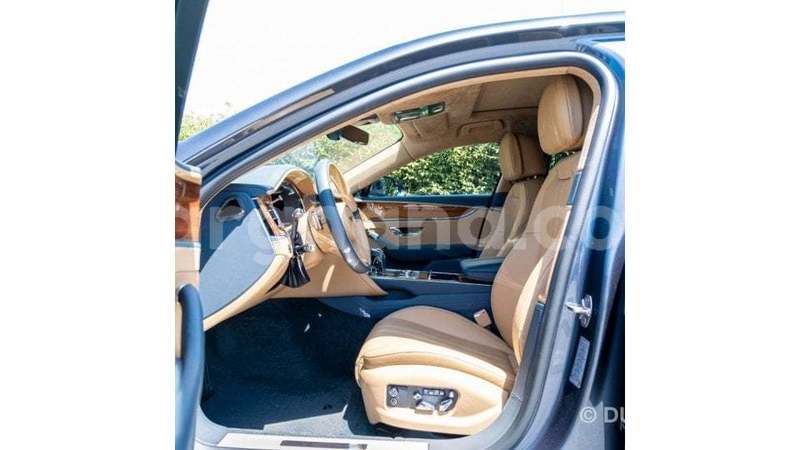 Big with watermark bentley flying spur ashanti import dubai 55712