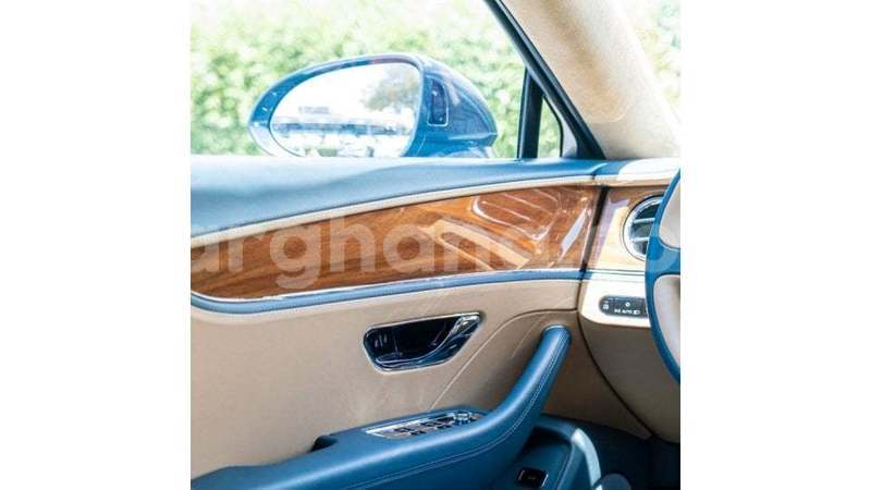 Big with watermark bentley flying spur ashanti import dubai 55712