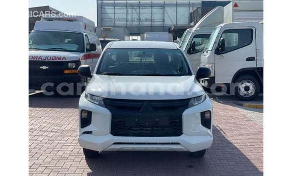 Ra Imported Mitsubishi L200 funfun Ọkọ̀ in Import - Dubai ni Ashanti Ra Imported Mitsubishi L200 funfun Ọkọ̀ in Import - Dubai ni Ashanti