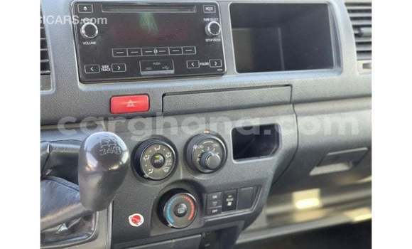 Ra Imported Toyota Hiace funfun Ọkọ̀ in Import - Dubai ni Ashanti Ra Imported Toyota Hiace funfun Ọkọ̀ in Import - Dubai ni Ashanti