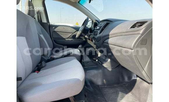 Ra Imported Mitsubishi L200 funfun Ọkọ̀ in Import - Dubai ni Ashanti Ra Imported Mitsubishi L200 funfun Ọkọ̀ in Import - Dubai ni Ashanti