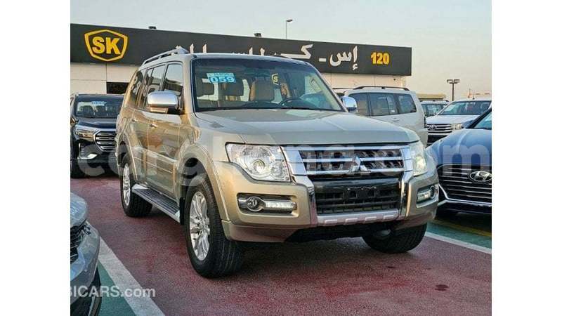 Big with watermark mitsubishi pajero ashanti import dubai 55725