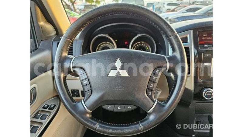 Big with watermark mitsubishi pajero ashanti import dubai 55725