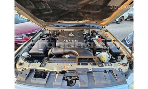 Buy Import Mitsubishi Pajero Other Car in Import - Dubai in Ashanti Buy Import Mitsubishi Pajero Other Car in Import - Dubai in Ashanti