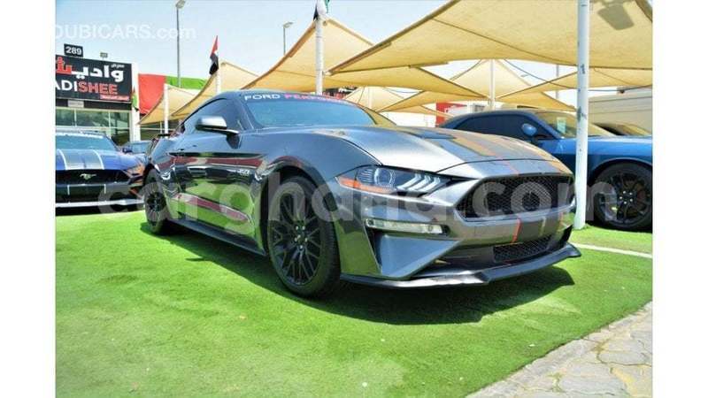 Big with watermark ford mustang ashanti import dubai 55754