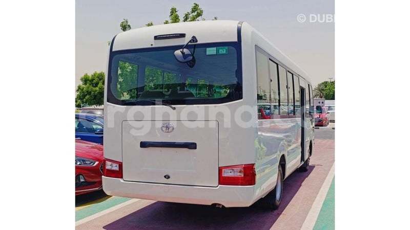 Big with watermark toyota coaster ashanti import dubai 55755