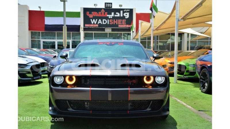 Big with watermark dodge challenger ashanti import dubai 55758